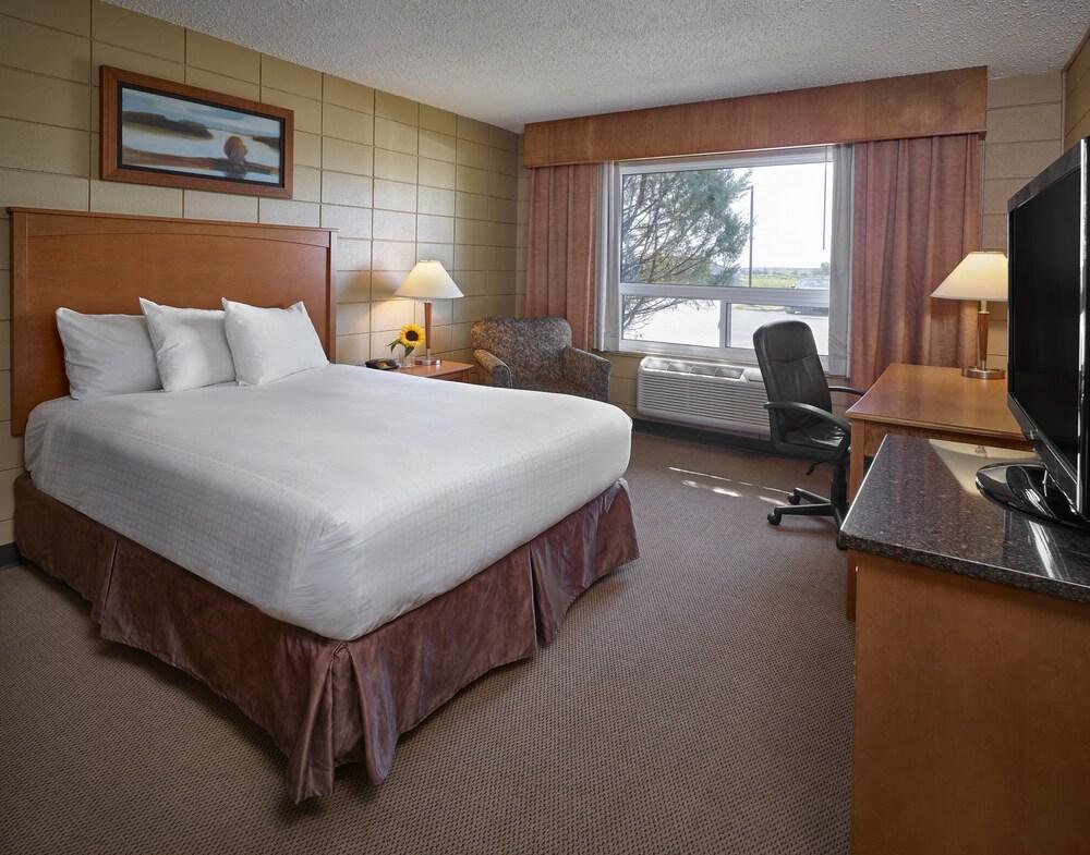 Neighbourhood Inn Hotels In Bonnyville Bagian luar foto