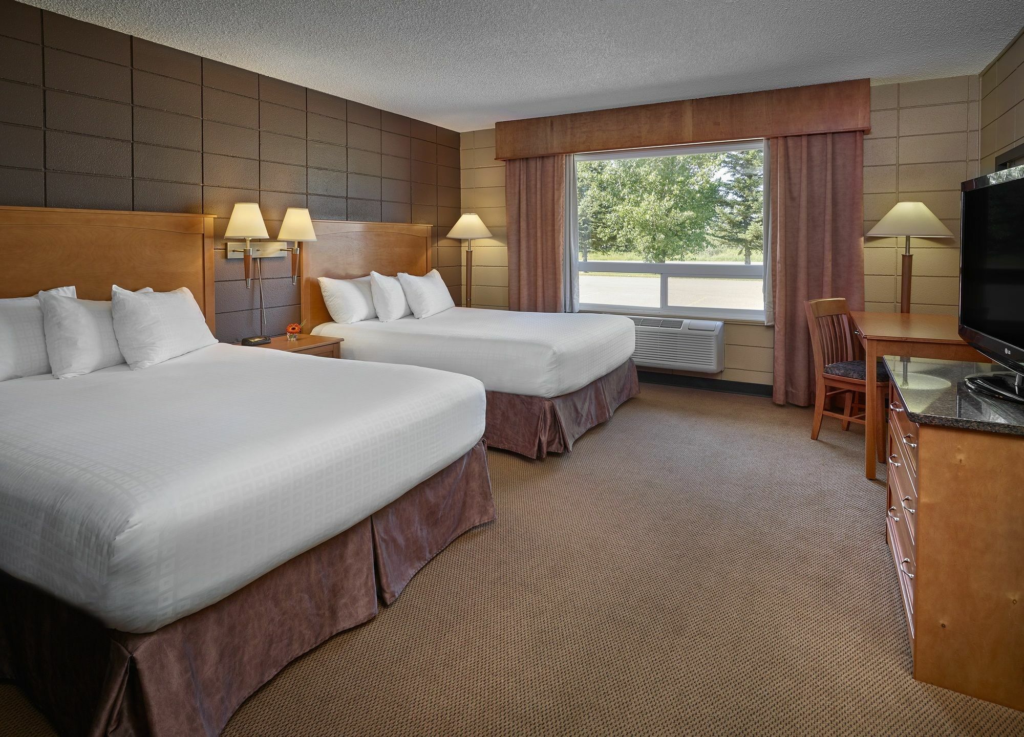 Neighbourhood Inn Hotels In Bonnyville Bagian luar foto