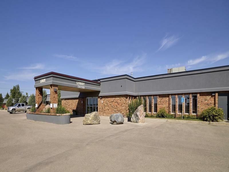 Neighbourhood Inn Hotels In Bonnyville Bagian luar foto